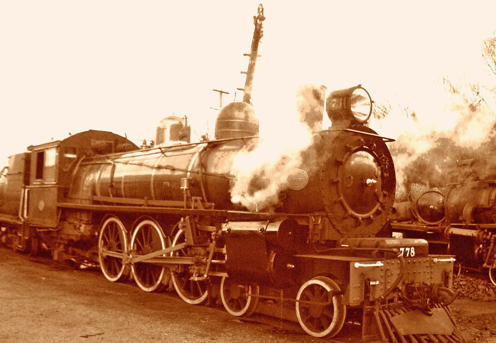 vintage_train-1.jpg